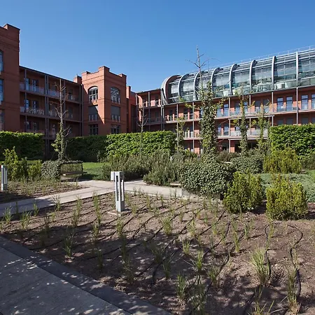 Ulanski - Park Apartmán *